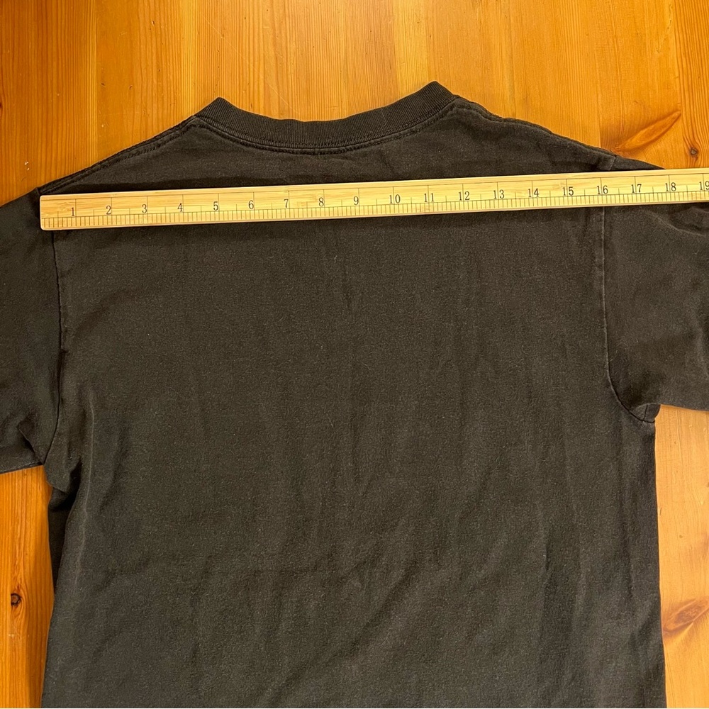 Squid Game “A Little Girl Doll” Black Tshirt, men’s XS women’s S - Picture 5 of 5